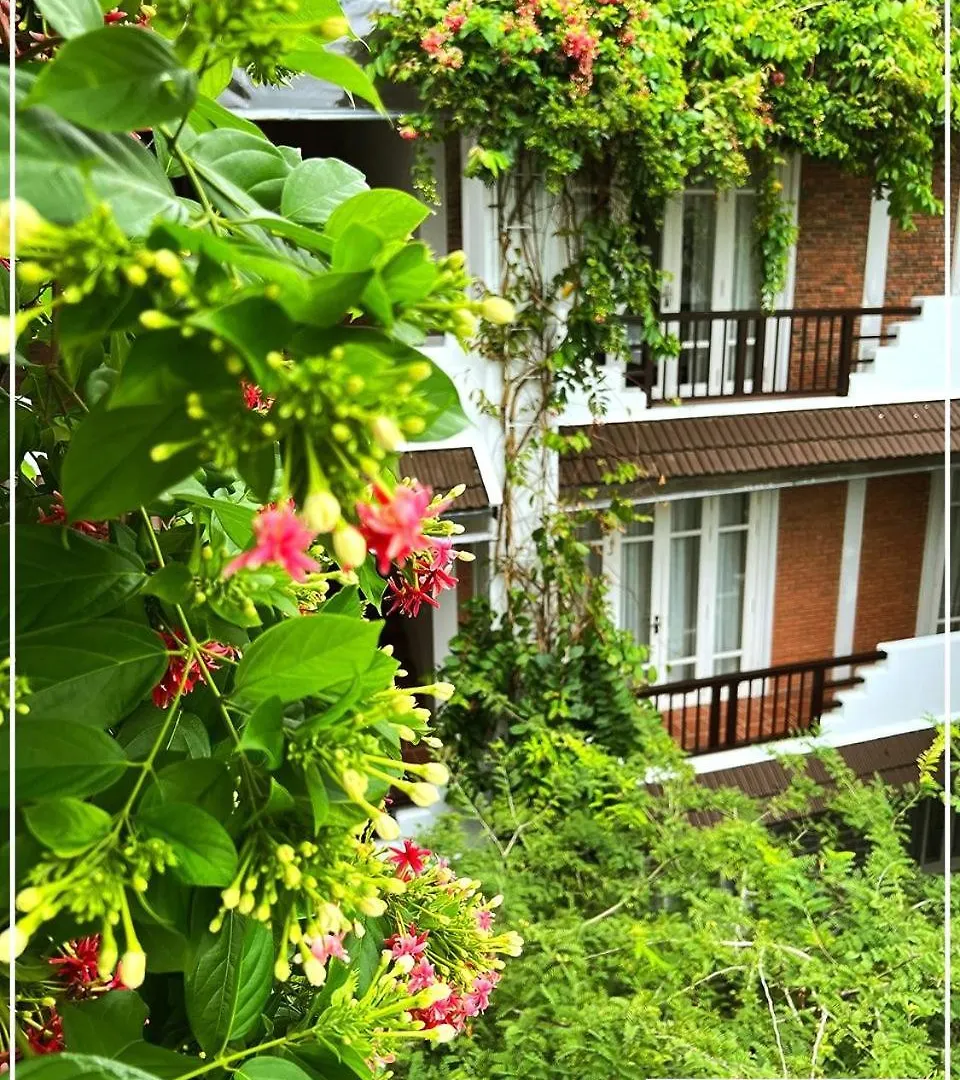 Ancient Garden Boutique Hoi An Hotel 4*,