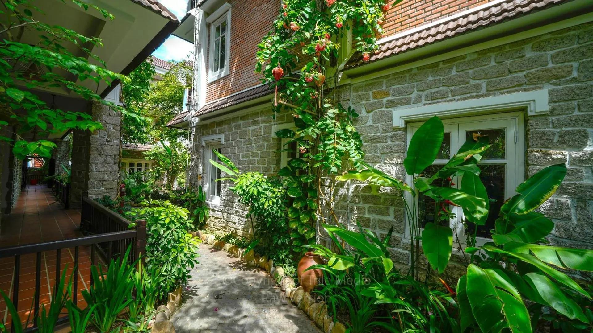 Ancient Garden Boutique Hoi An