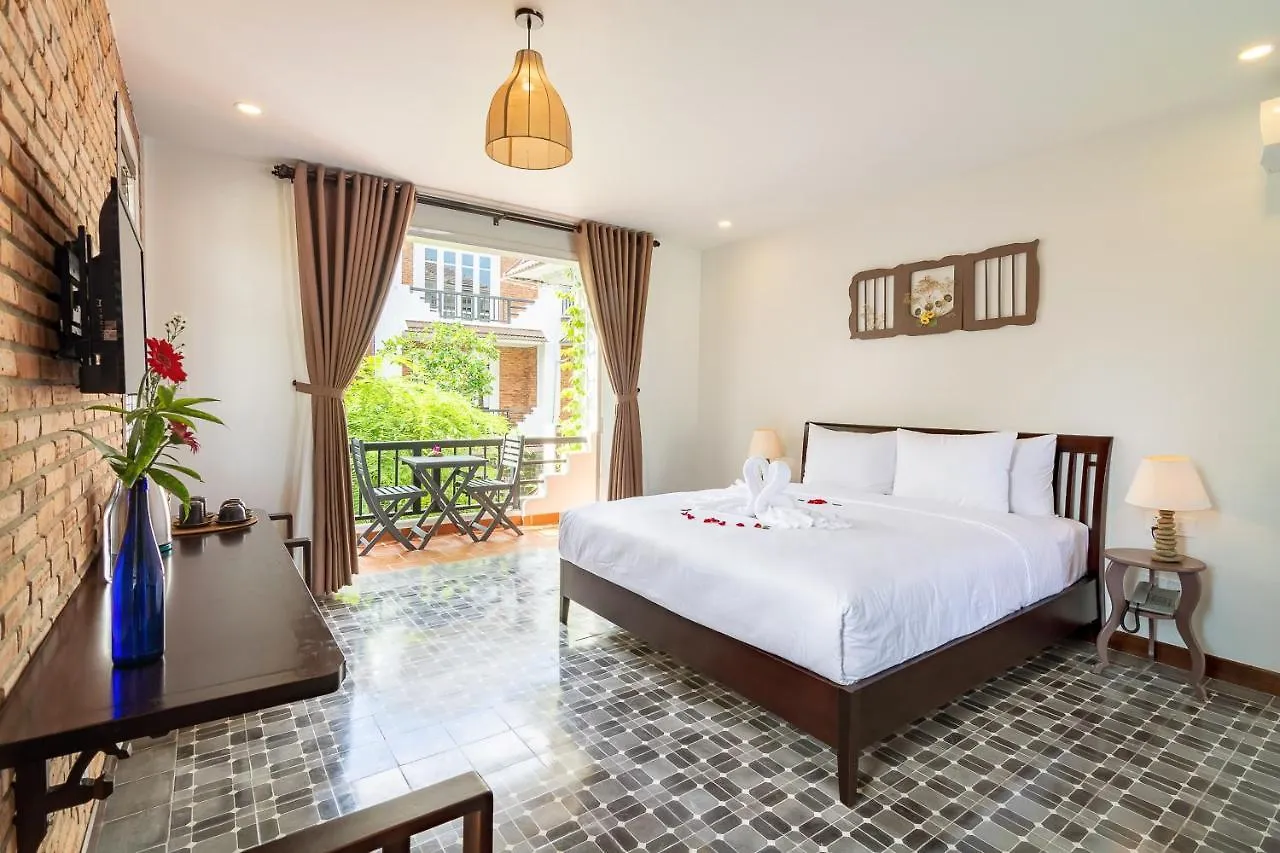 **** Rezort Blooms Boutique Village Hoi An Vietnam